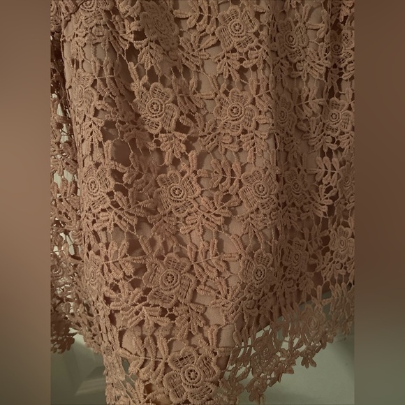 Woman’s pink sheer blouse - Size M - Picture 4 of 8